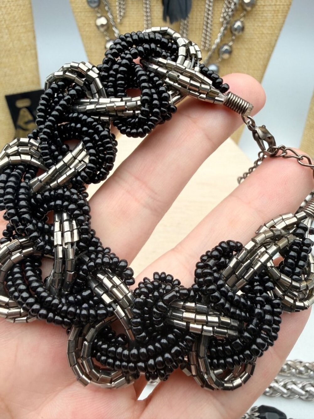 Black & Silver Costume Jewelry Lot 25+ PCs Necklaces Earrings Bracelets Wearable - Picture 13 of 14